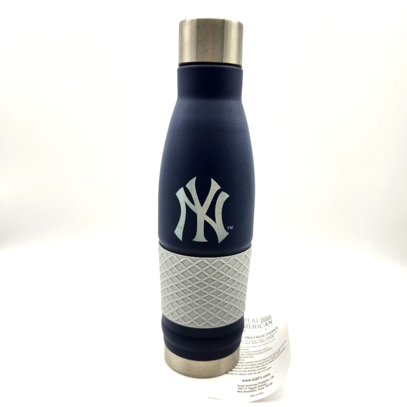 Other - New York NY Yankees Vacuum Insulated Water Bottle Great American 20 Ounce MLB